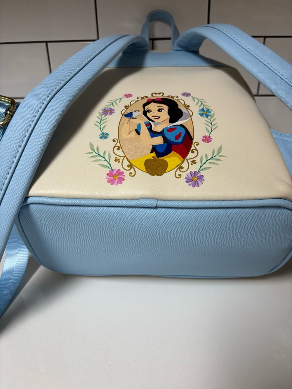 Loungefly Cream & Light Blue Disney Princess Mini Backpack Mint Condition - Picture 7 of 9